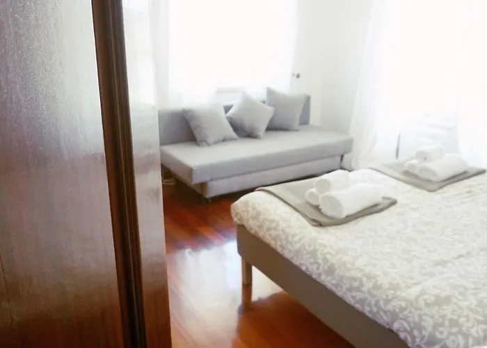 Martin's * アトウギア・ダ・バレイア